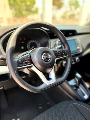 صورة 10 لـ 2022 Nissan KICKS