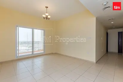 Larege 1 BHK With Huge Terrace + Balcony
