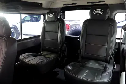 2010 LAND Rover DEFENDER — миниатюра 15