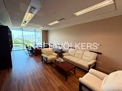 Fitted | Bright | Prime Location | 1 Parking
