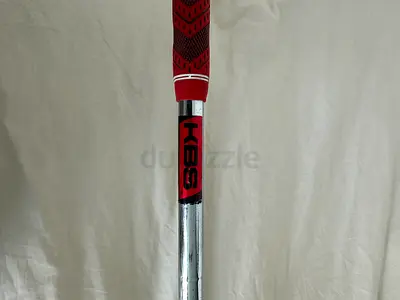 Titleist Vokey 60degree (tour version) wedge.