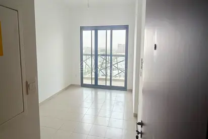 Town house view | Vacant | Unfurnished