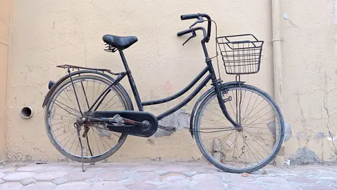 Cruiser bike Japan import Free delivery used refurbished 100% working with basket and soft seat