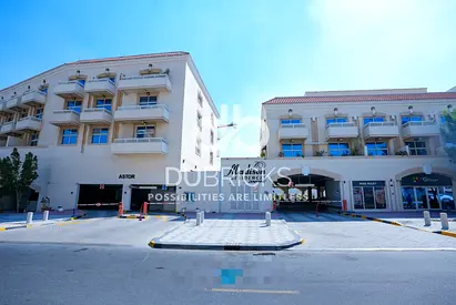 Bright Unit | Large Studio | Near Global Village | Move-in Sep 5