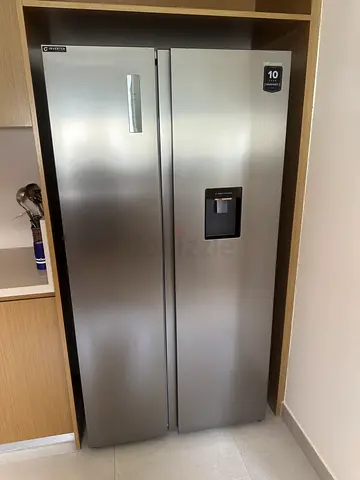 LG Side-by-Side Refrigerator with Water Dispenser - Stainless Steel (Used)