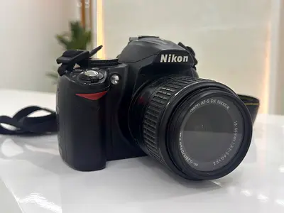 Nikon D3000 for sale 800AED