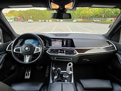 BMW X7 xDrive40i, миниатюра 9