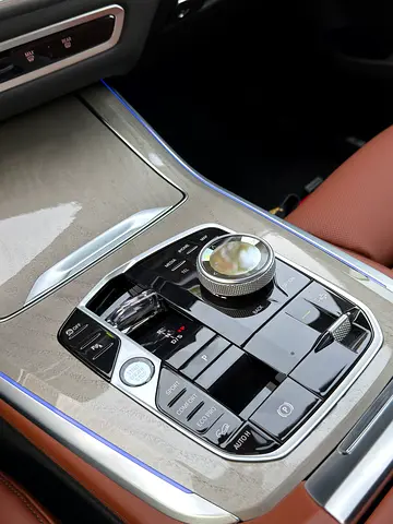 صورة مصغرة 19 لـ 2026 BMW X5