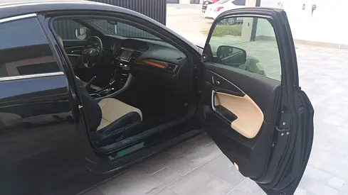 2017 Honda ACCORD — фото 10
