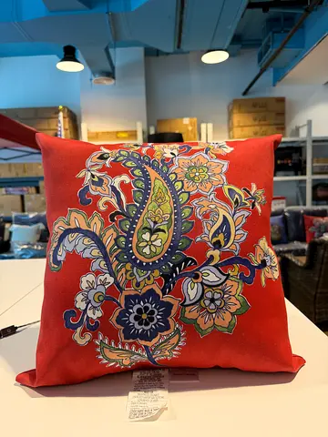 Throw pillows