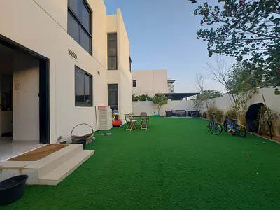 Motivated Seller | Near Pool | Massive Plot