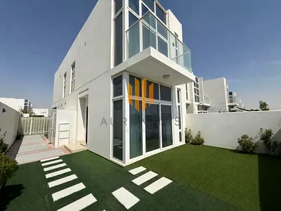 Modern Style|3BR plus Maid Desert View |Corner