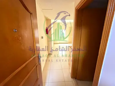 استوديو للايجار بالنهدة الشارقة قرب صحارى مول على مخرج دبي خزائن بالحائط مساحة واسعة شهر مجاني جيم مجاني دفعات مرنة