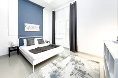 FULLY FURNISHED I MODERN DESIGN I PREMIUM