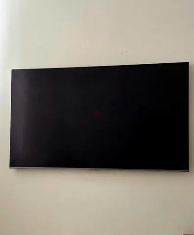 75inch LG UHD 4K flat panel TV
