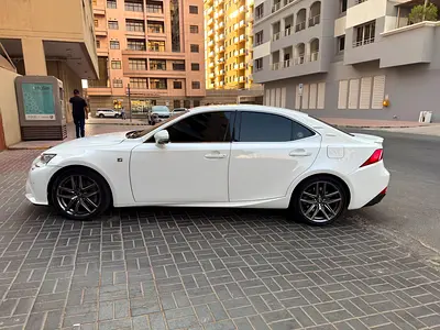 Lexus IS 200t F Sport 2016 | GCC Specs | Pristine Condition