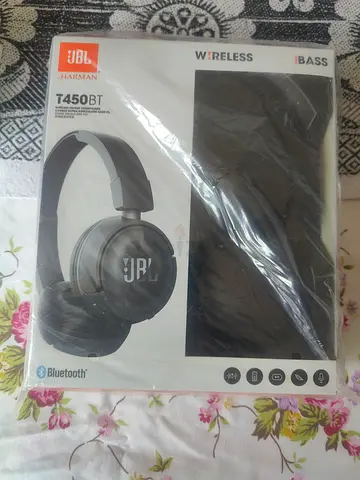 JBL T450BT Wireless Bluetooth On-Ear Headphones - New in Box