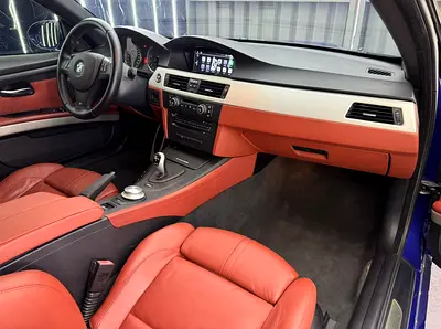 2009 BMW M3 — миниатюра 11