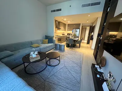 Ready to Move in | Modern | Prime Location