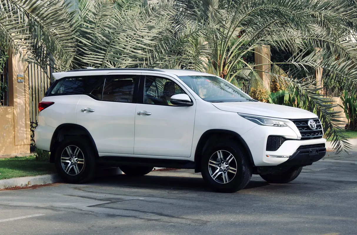 Toyota Fortuner 2024