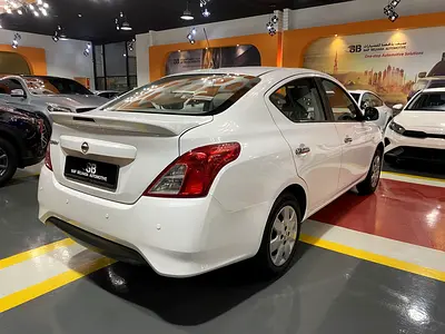 2022 Nissan SUNNY 照片 6