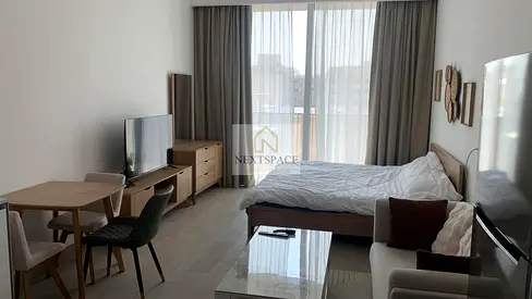 Ready-to-Move Studio | Furnished | Community Outlook