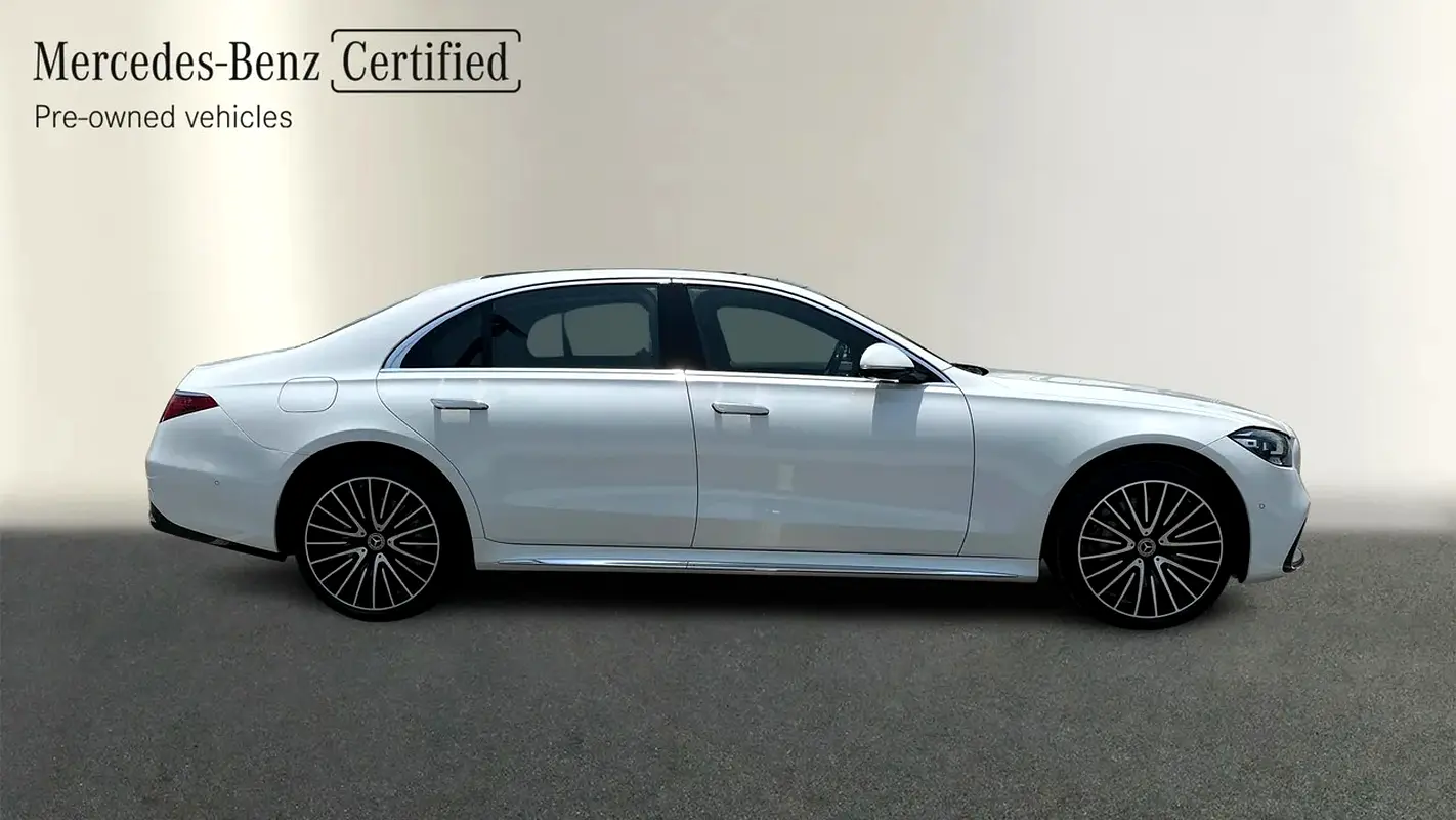Mercedes-Benz S-Class 2025