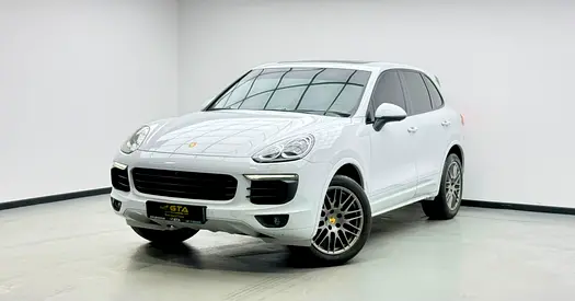 2018 Porsche Cayenne Platinum, Service History, Fully, Loaded, Excellent Condition, GCC
