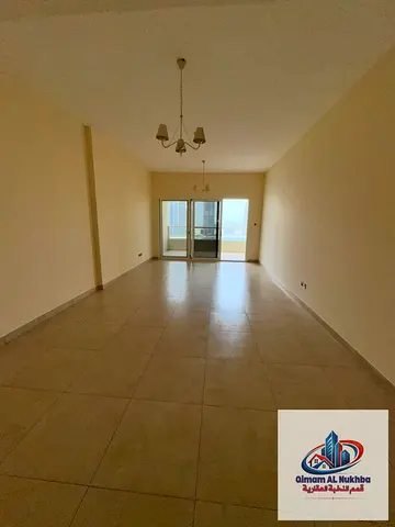بلكونة باطلالة بحرية - 4 حمام - خزائن بالحائط - غرفة خادمة ماستر - سعر مميز - تسهيلات بالدفع