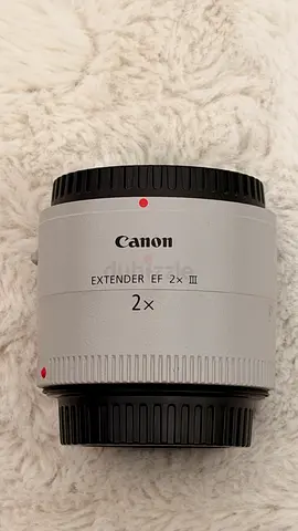 Canon EF 70-200mm f/2.8L IS II USM + Hood + Case + Canon Extender EF 2x III