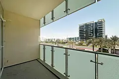 Road View | Low Floor | Vacant Soon