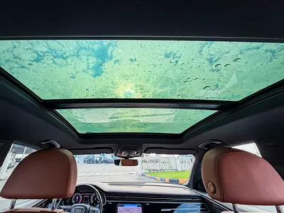 Audi Q8 55 TFSI quattro, миниатюра 11