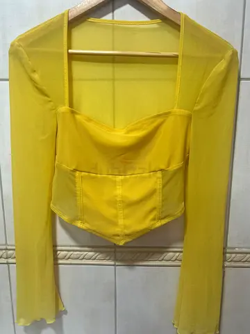 5 tops for 20dhs only!!