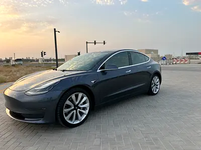 صورة 3 لـ 2020 Tesla MODEL 3
