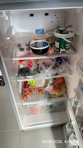 Medium double-door refrigerator - used, perfect cooling, free delivery in dubai