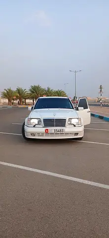 1992 Mercedes-BENZ E-CLASS 照片 6