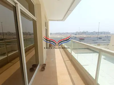PRICE DROP | Bright 2BR | Free Parking