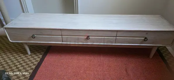 Long shabby-chic wooden TV console / media unit with drawers