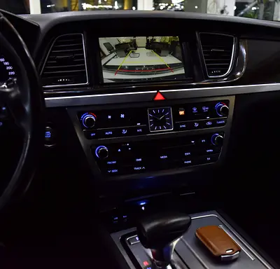 2018 Genesis G80 — миниатюра 14