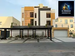 Two-story villa with a roof terrace, 8 master bedrooms, elevator, indoor swimming pool, electricity,