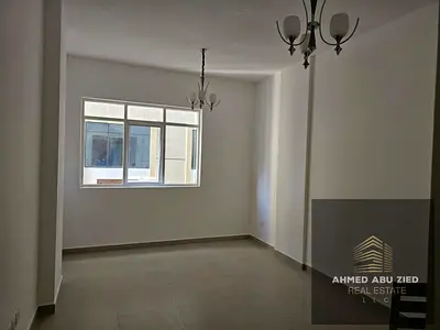 غرفة ماستر \ صالة كبيرة \ خزائن حائط  \ تكييف مركزي \ مطبخ واسع \ 2 حمام تشطييب راقي \ تسهيلات في الدفع \ قريب لمخرج دبي الشارقة \ تامين شيك
