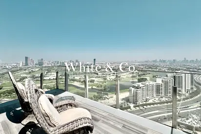 Luxurious | Modern | Vacant On Transfer
