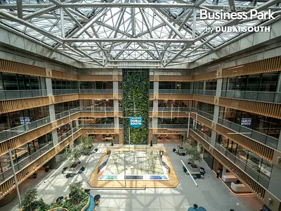 SIGNATURE Fully Fitted Office in HQ BUILDING