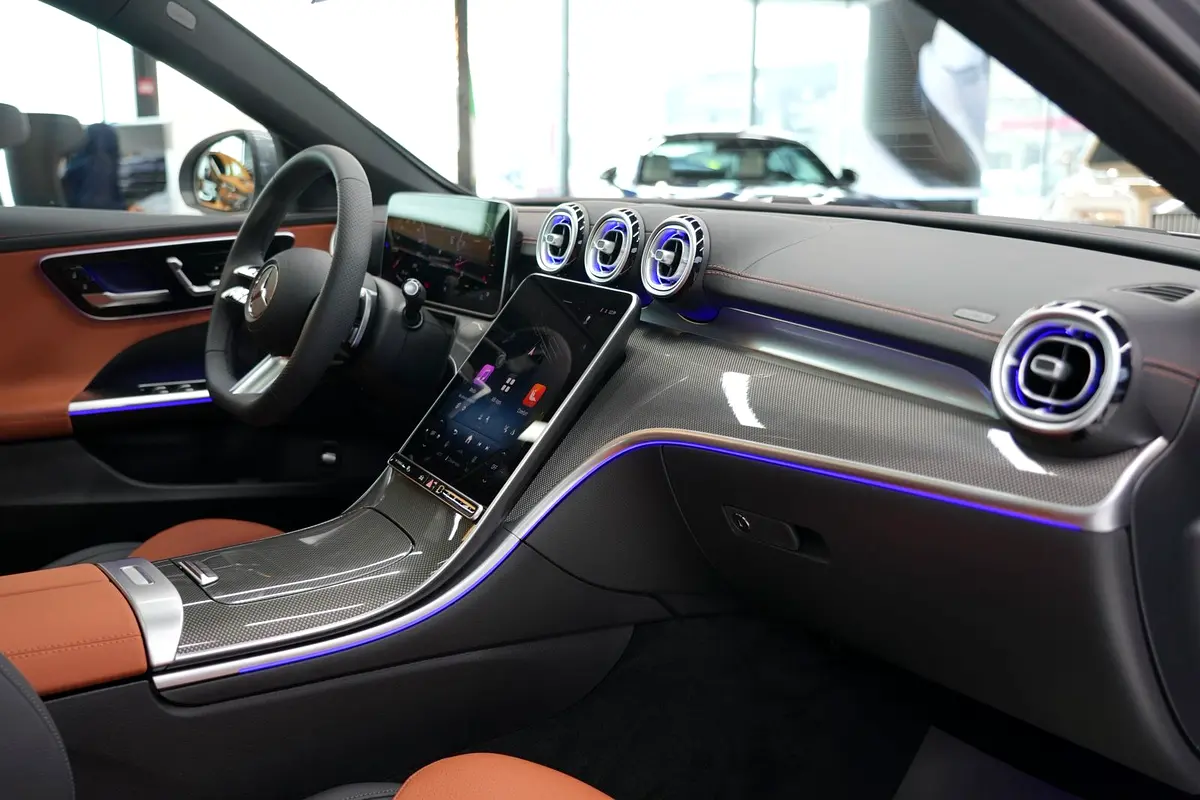 Mercedes-Benz C-Class 2026