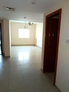 Spacious 1 Bedroom Apartment with Covered Parking
