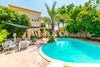 Lake Backing | Private Pool | Corner Plot