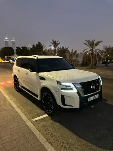 Nissan Patrol SE Platinum 2011 | GCC Specs | Well Maintained