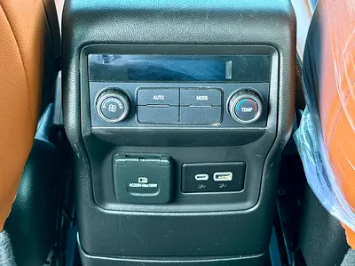 GMC Acadia AT4, миниатюра 9