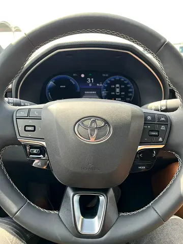 2025 Toyota AVALON — фото 14