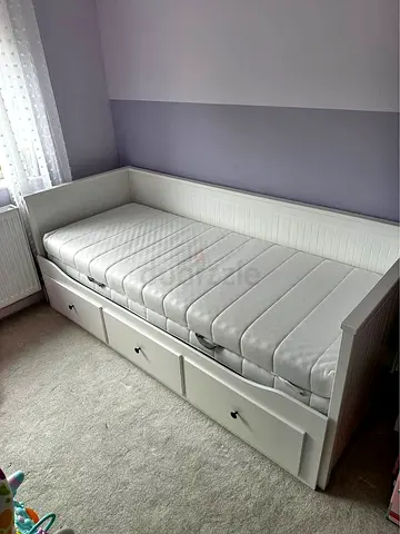 Ikea Hemnes Daybed with 2 Matresses In Perfect condition